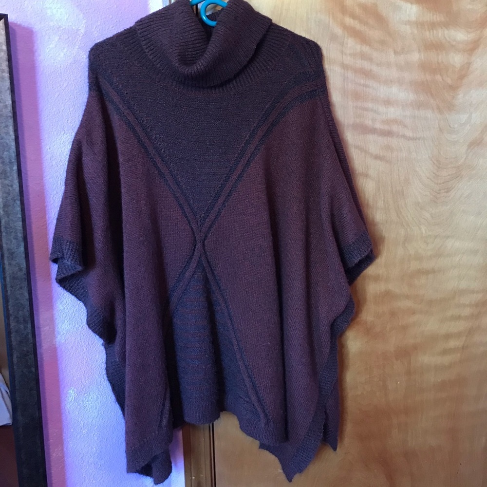 Turtleneck poncho